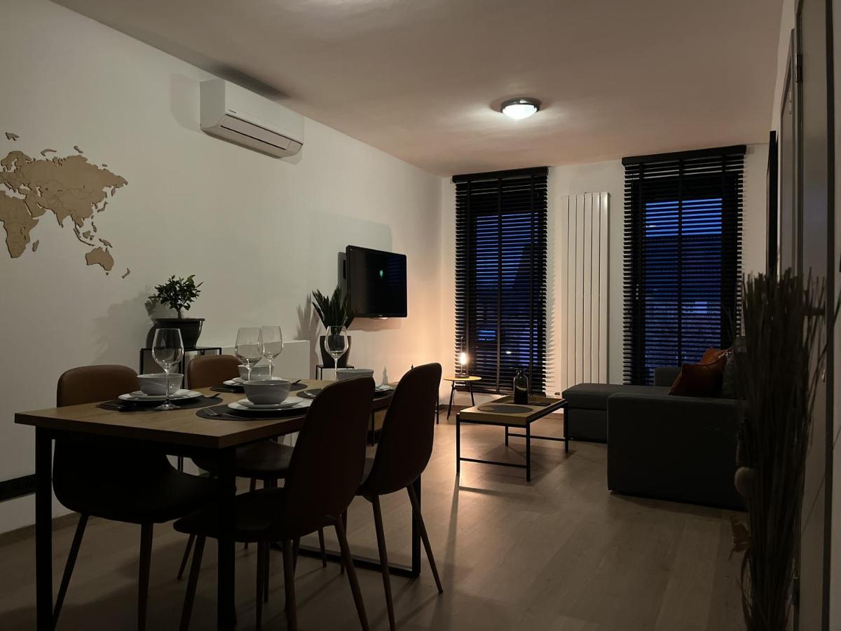 דירות מסמכלן Casa Del Bosque מראה חיצוני תמונה